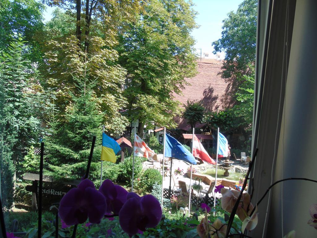 Knaus Apartments Czerniowce Zewnętrze zdjęcie