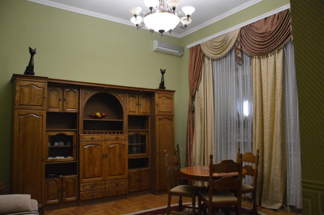 Knaus Apartments Czerniowce Zewnętrze zdjęcie